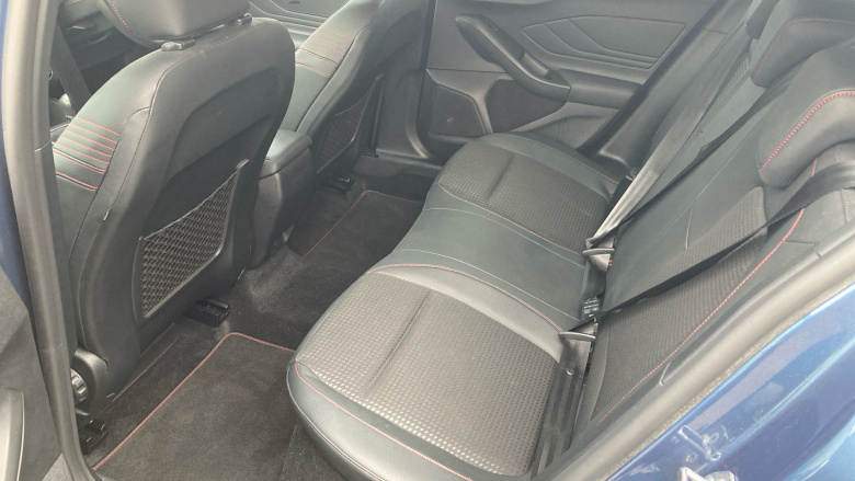 Ford Focus 1.0 EcoBoost Hybrid mHEV 155 ST-Line X Edition 5dr Petrol Hatchback